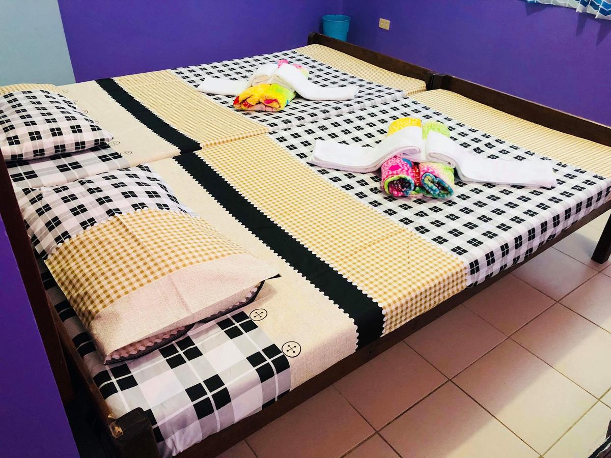 Colors Boutique Hostel بويرتو برينسيسا المظهر الخارجي الصورة