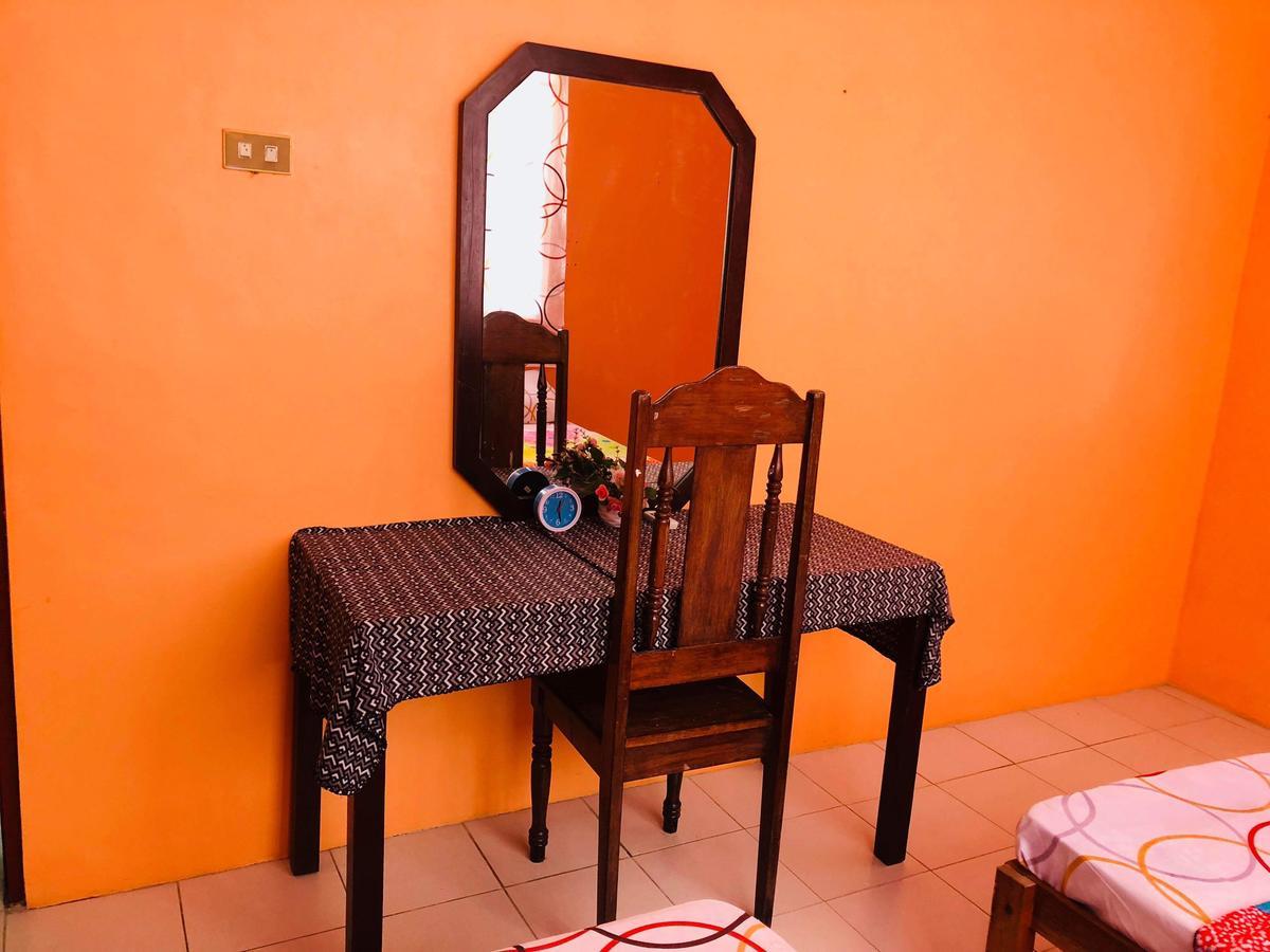 Colors Boutique Hostel بويرتو برينسيسا المظهر الخارجي الصورة